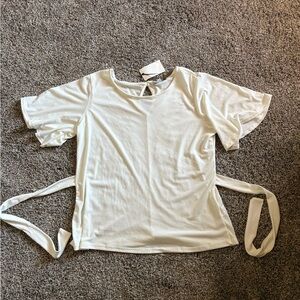 Cream Women's Flowy Blouse